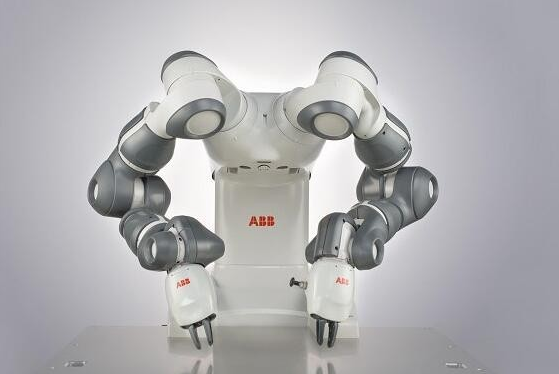 ABB、新松等七大企业人机协作机器人技术